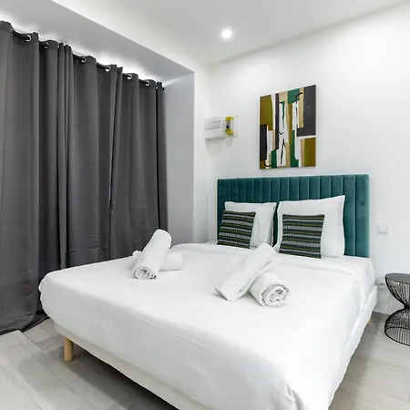 De Charme Au Coeur Des Batignolles Paris